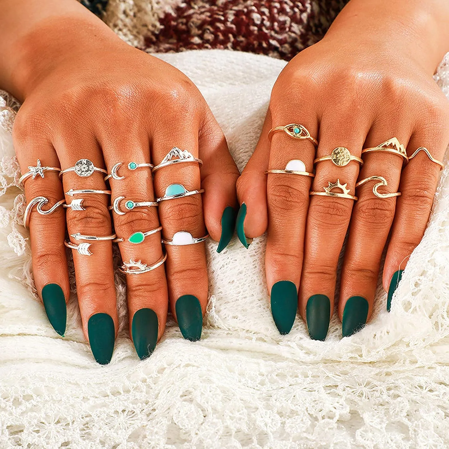 FUTIMELY 62-101Pcs Vintage Knuckle Rings Set Stackable Midi Rings for Women Bohemian Gold Silver Rings Crystal Joint Finger Rings Set
