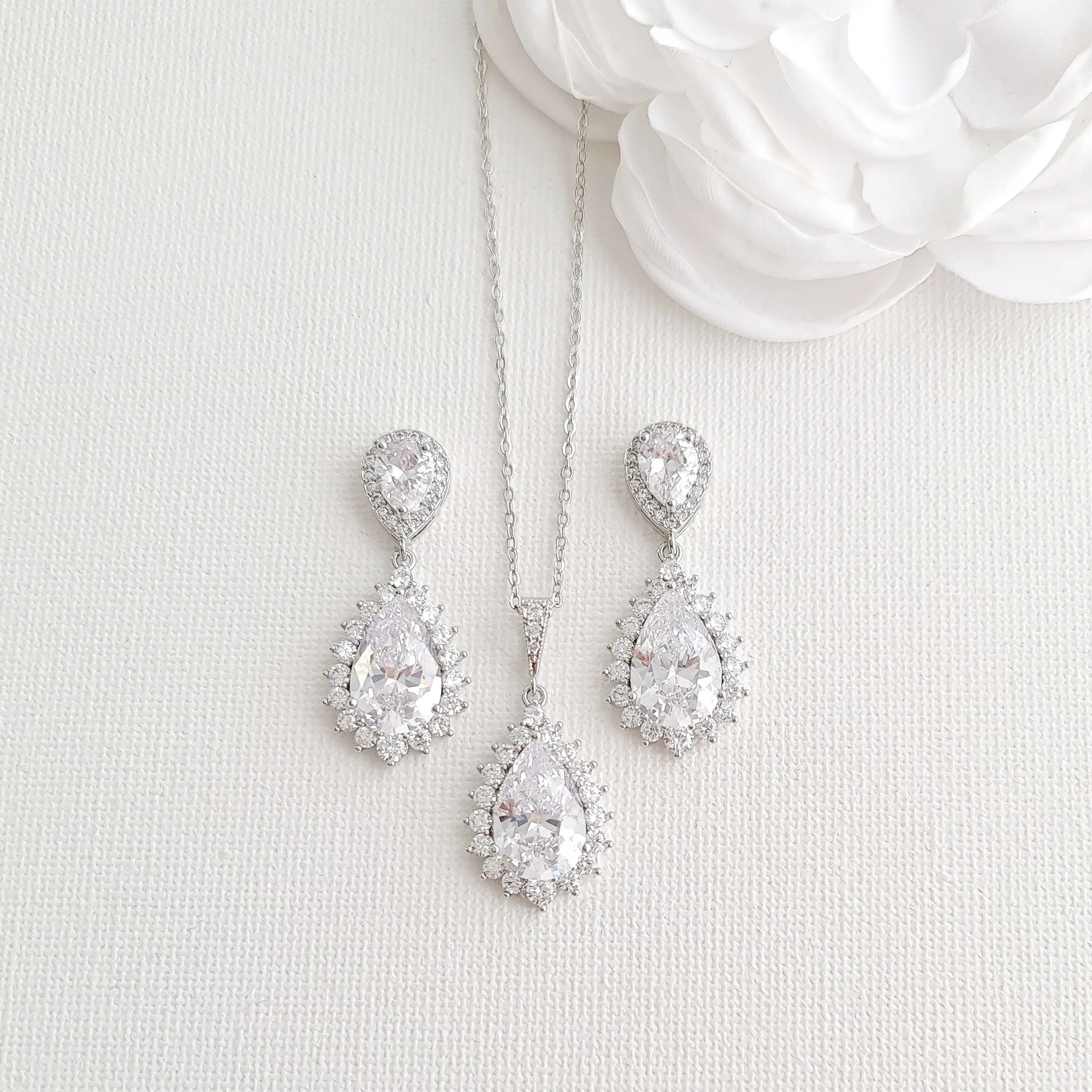 Gold Jewelry Set for Brides in Cubic Zirconia-Raya