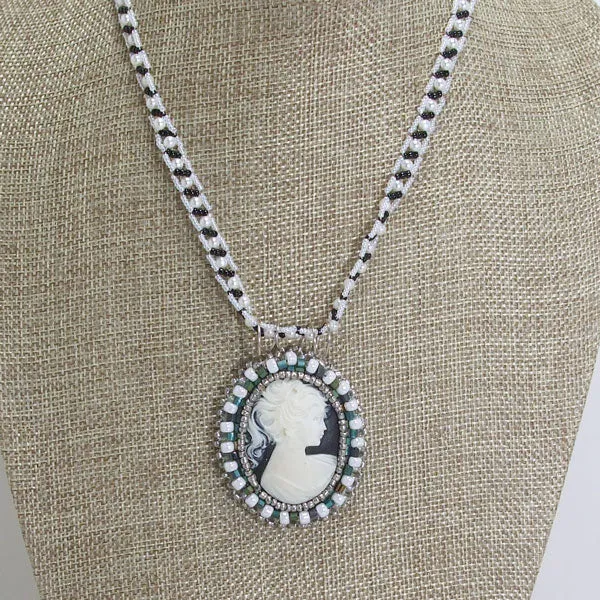 Ladanica Beaded Black/White Cameo Pendant Necklace