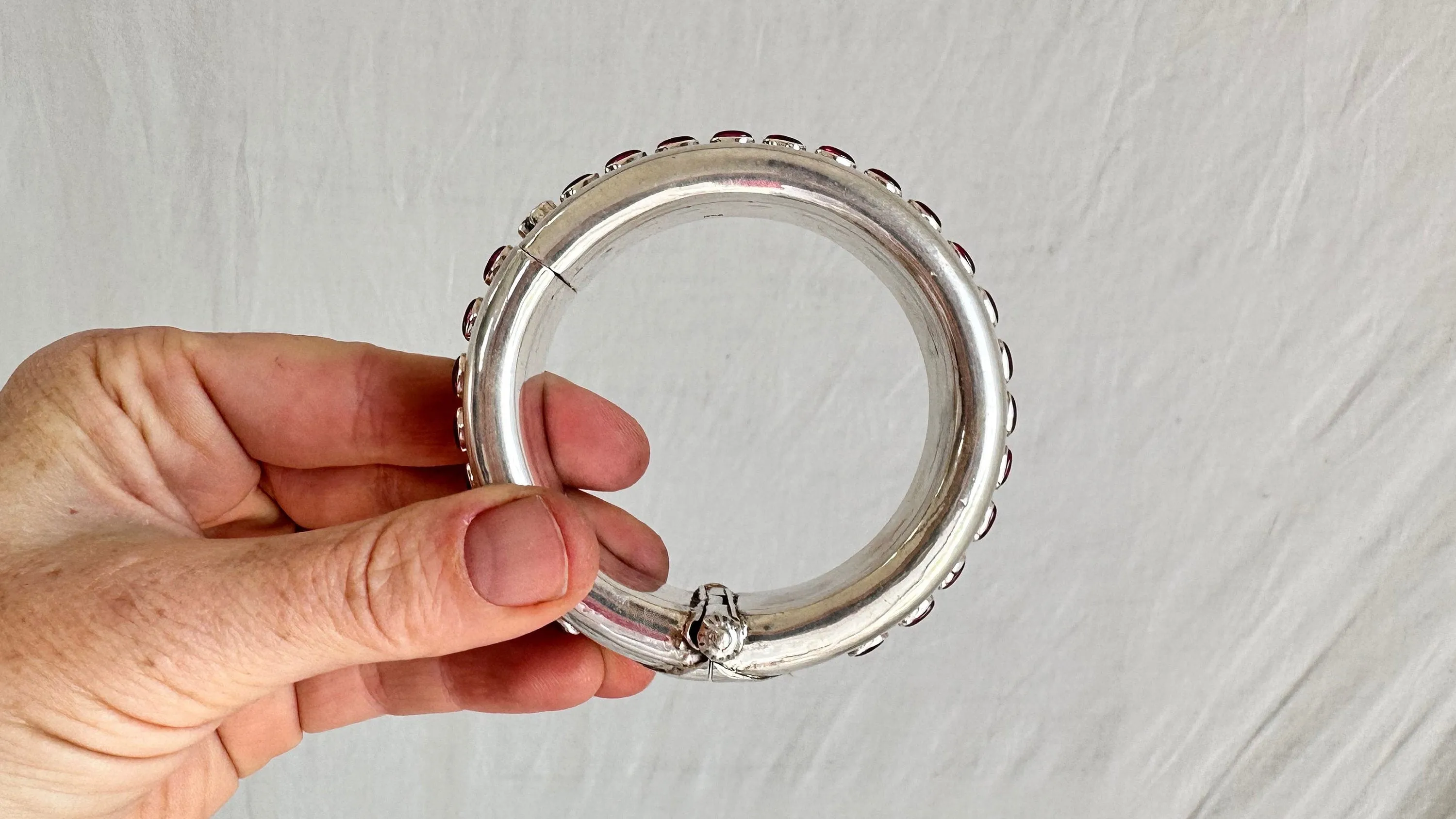 Sterling Silver and Garnet Indian Bangle. 0827